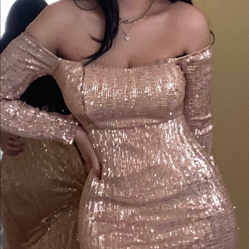 Fashion nova Got class sequent dress rose